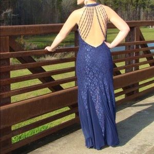 Beautiful size 9/10 prom dress